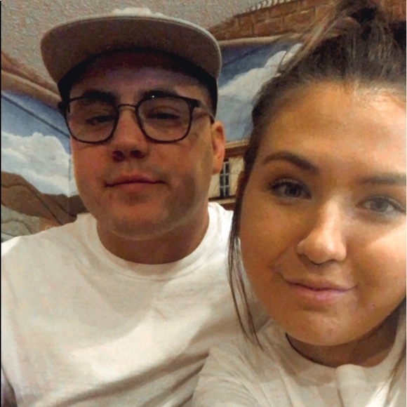 Meet your Posher, Shellby - Picture 2 of 6